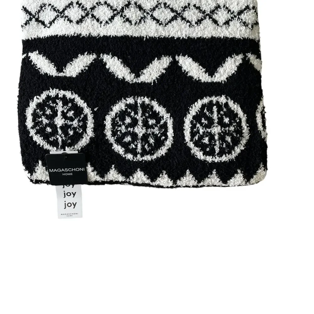MAGASCHONI Oversized Holiday Throw Blanket 50×70 Black & White Christmas NEW